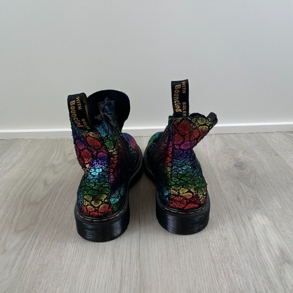 Dr. Martens 1460‎ Pascal Boot Womens 5 Rainbow Crocodile Metallic - Picture 3 of 7